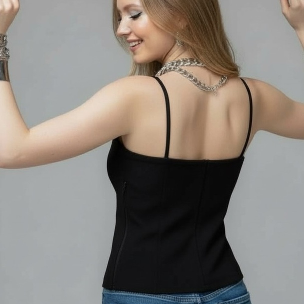 Future Collective Bow Tank – Size M - Picture 3 of 7